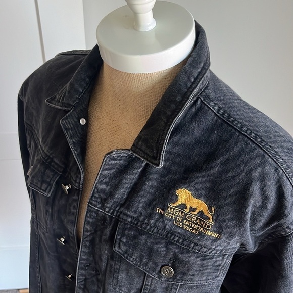 Vintage MGM Grand Las Vegas Black Denim Jean Jacket Large - Picture 6 of 7